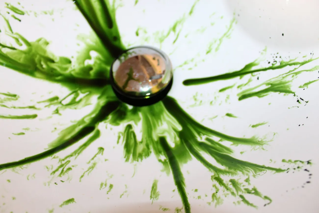 ForensicFX Studios Green Zombie Blood> Halloween Accessories