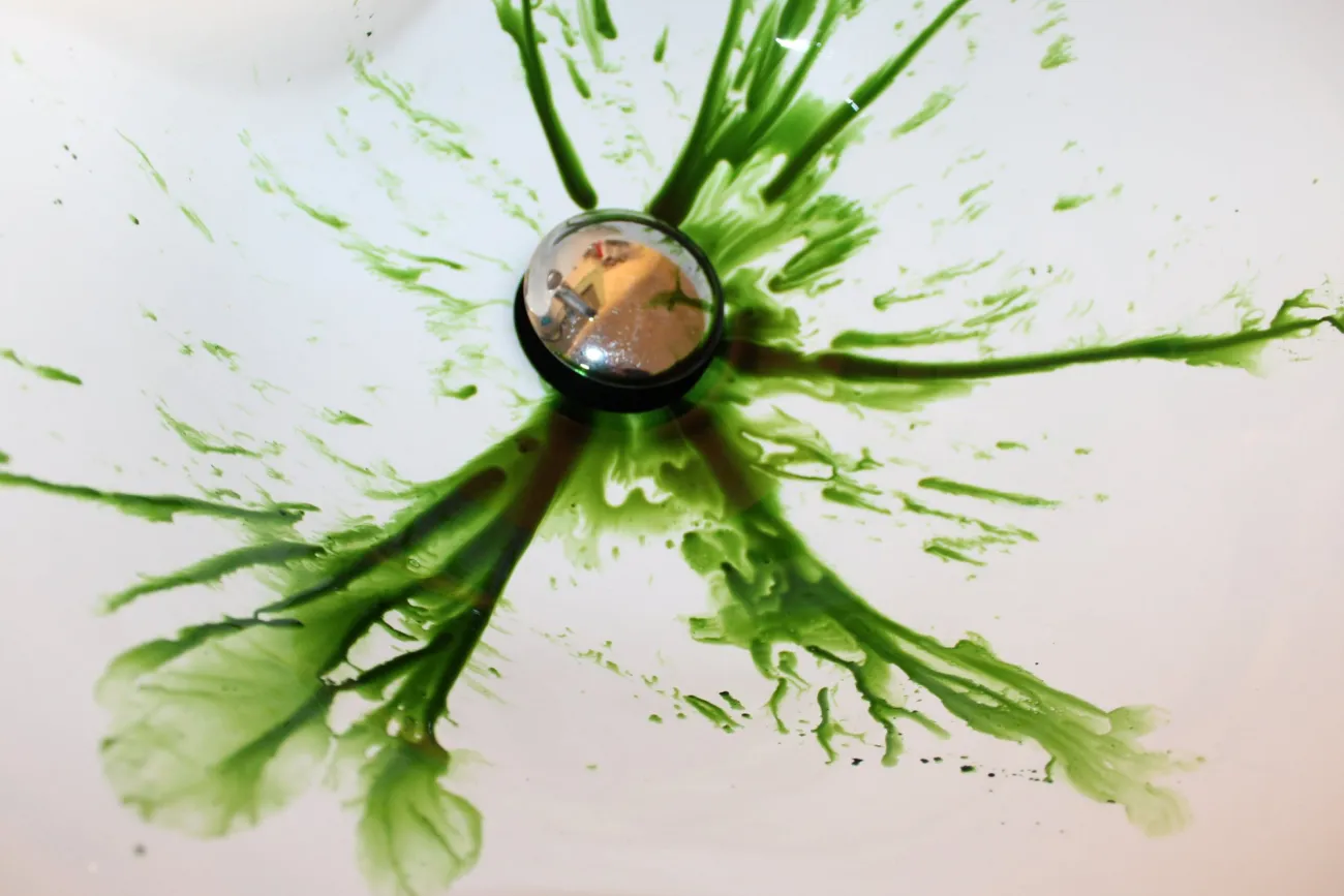 ForensicFX Studios Green Zombie Blood> Halloween Accessories