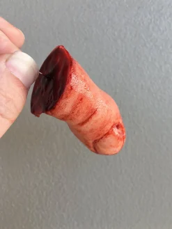 ForensicFX Studios Severed Toe Prop><noscript><img width=
